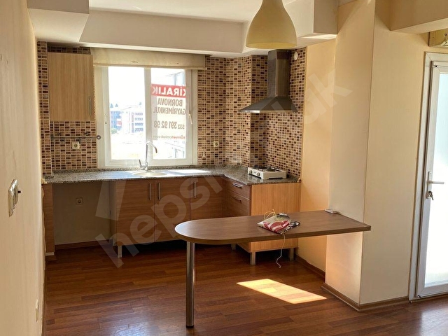EGE ÜNİVERSİTESİ KONSERVATUAR ARKASI 2+1