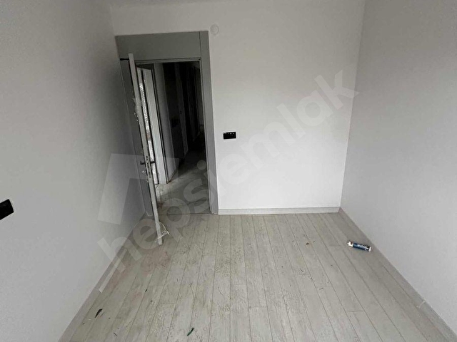 ZEYDAN SİTESİ LÜKS 4+1 ARA KAT FIRSAT DAİRE - Görsel 14