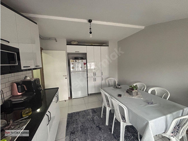 BEYLİKDÜZÜ KAVAKLI ÇATI PİYESLİ DAİRE DUBLEKS SATILIK - Görsel 13