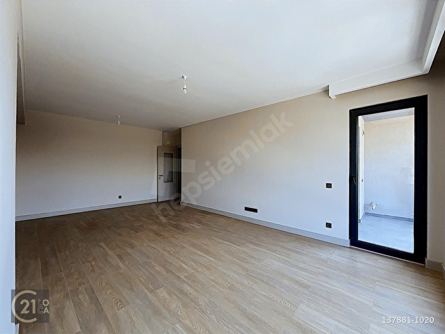 C21 LOCADAN EMLAK KONUTTA 3+1 SIFIR KİRALIK ARA KAT DAİRE - Görsel 5