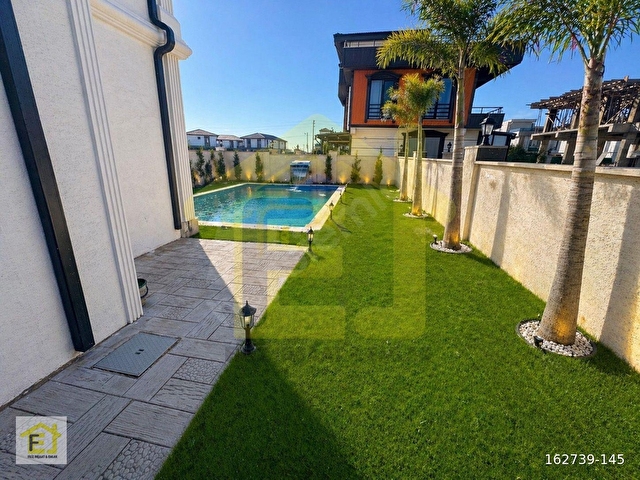 Denize Yürüme Mesafesinde Ultra Lüx Havuzlu Satılık Villa - Görsel 5