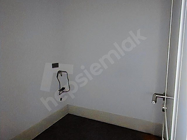 ELİBOL EMLAK,LOCAMAHALDE 4,5+1, KULLANIŞLI BOŞ DAİRE - Görsel 20