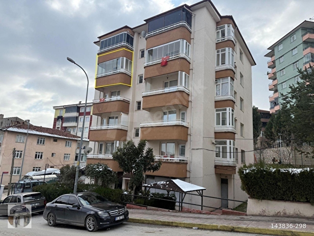 BİLECİK AKADEMİ EMLAK DANIŞMANLIĞIN`DAN SATILIK 3+1 DAİRE - Görsel 3