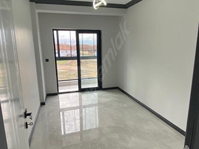 EYMENDEN ALPU FATİH MAH. HASTANE YANINDA SATILIK 3+1 DAİRE - Görsel 10