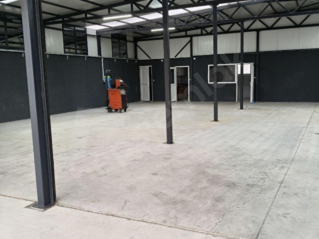 Kocaeli Başiskele Doğantepe caddeye cepheli kiralık depo