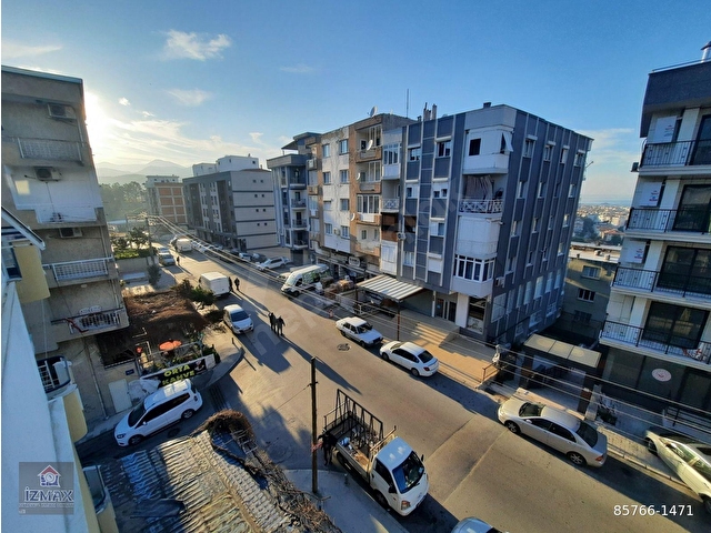 İZMAX-4  DEN GENİŞ METRAJ 5 BALKON ARA KAT FERAH AYDINLIK - Görsel 18