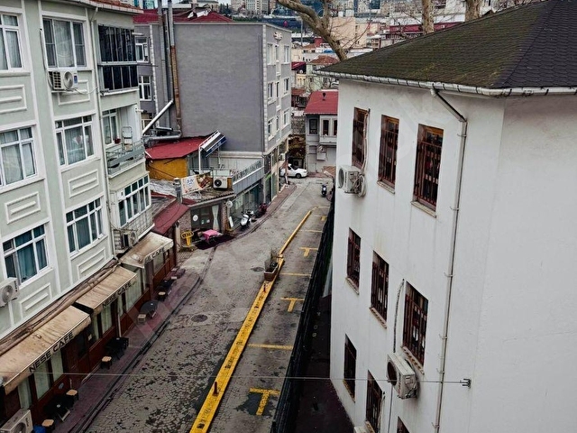 Beyoğlu Kasımpaşada 2+1 Kiralık Boş Daire - Görsel 14