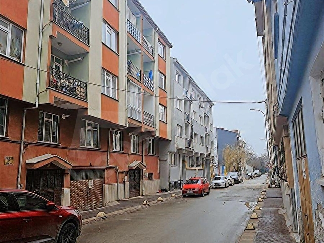 SÜNBÜL İNŞAAT EMLAK ÖMERAĞA MH. PEŞEMBE PAZARI YANI 3+1