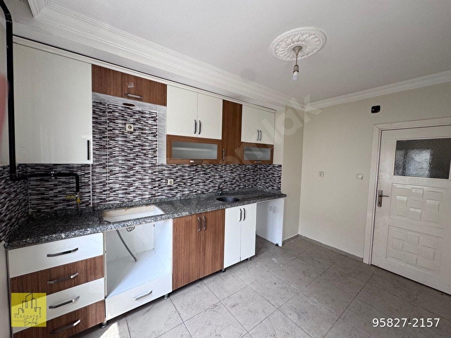 KİRALIK BAĞLARDA 3+1 DOĞALGAZLI ARA KAT DAİRE - Görsel 26