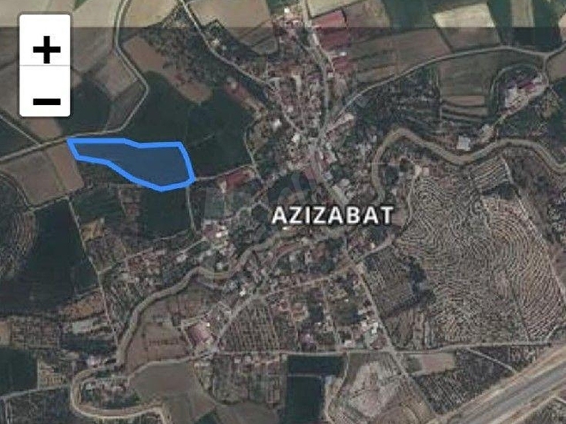 Kuyucak azizabat Mahallesinde satılık mükemmel bir tarla