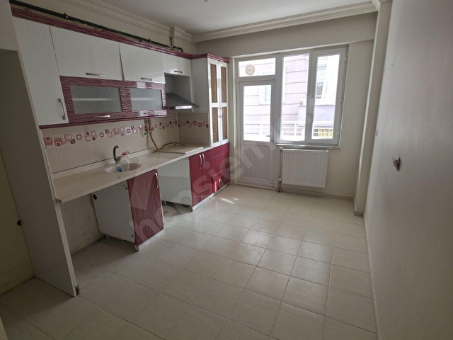 ESENTEPE DE ARAKAT 3+1 SATILIK DAİRE - Görsel 24