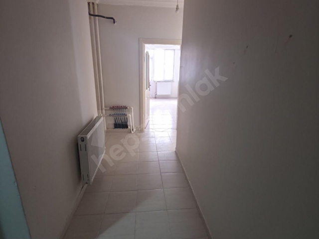 ESENTEPE DE ARAKAT 3+1 SATILIK DAİRE