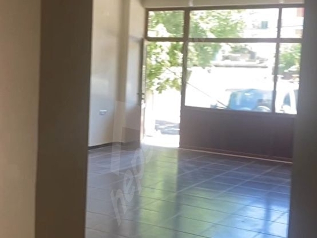 Ana caddeye 50 metre kiralık dükkan acill