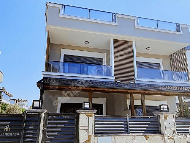 MİA GAYRİMENKULDEN MİTHATPAŞA PAZAR YERİ ARKASI 4+1 LÜKS VİLLA