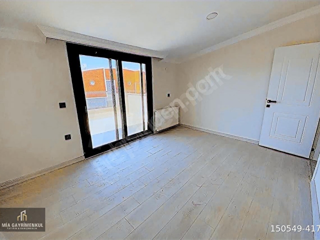 MİA GAYRİMENKULDEN MİTHATPAŞA PAZAR YERİ ARKASI 4+1 LÜKS VİLLA - Görsel 15