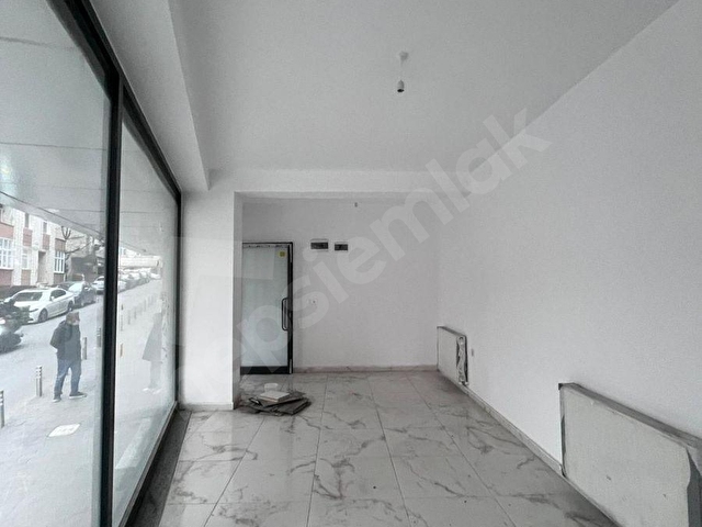 Atatürk Caddesi Yakını Sıfır Satılık 25m2 Giriş Dükkan - Görsel 12