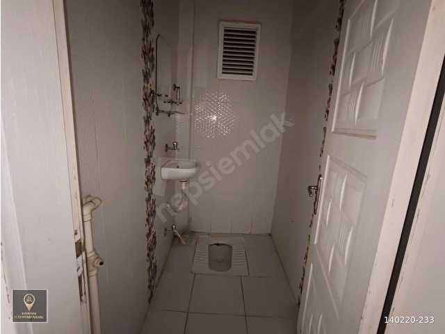 SİNCAN PLEVNE MAH DE KATTA MERKEZİ KONUMDA GENİŞ KULLANIŞLI 3+1 DAİRE - Görsel 29