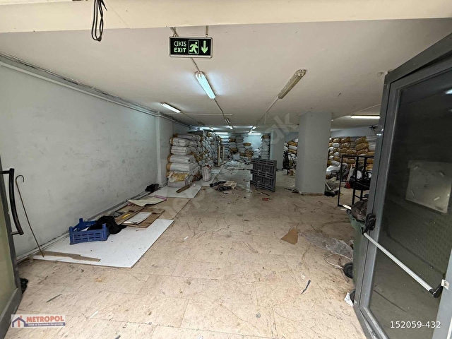 MERTERDE 750m2 araç girişli otoparklı mağaza depo iş yeri - Görsel 5