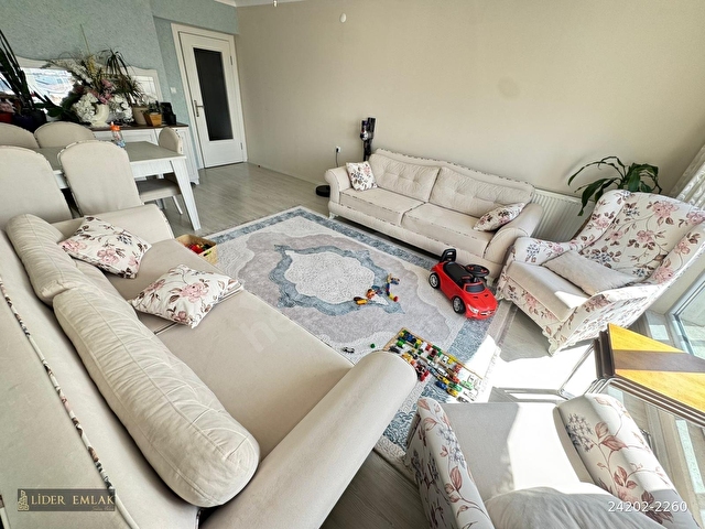 BAŞPINAR MAHALLESİDE **135 M2** ARA KAT ASANSÖRLÜ 3+1 DAİRE - Görsel 11