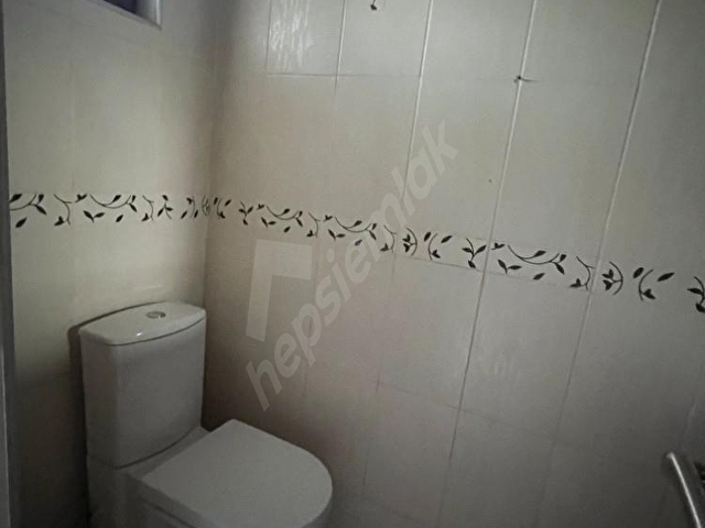 KÜÇÜKÇEKMECE HALKALI İSTASYON MAH. 4+1 KİRALIK TRİPLEKS VİLLA - Görsel 7