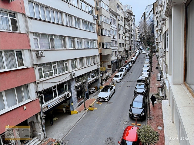 TEŞVİKİYE MAHALLESİ POYRACIK SOKAKTA KİRALIK 3+1 DAİRE - Görsel 10