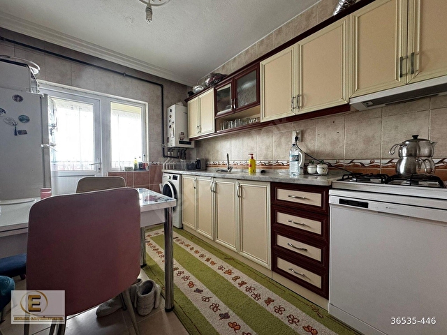 EBRARDAN KAFKASLARDA 3+1 ASANSÖRLÜ KİLERLİ,İSKANLI DAİRE - Görsel 8