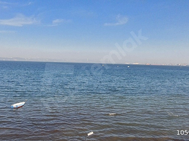 ALTINKUM SİTESİNDE DENİZE SIFIR KÖŞE BİNADA SATILIK 2+1 DAİRE - Görsel 19