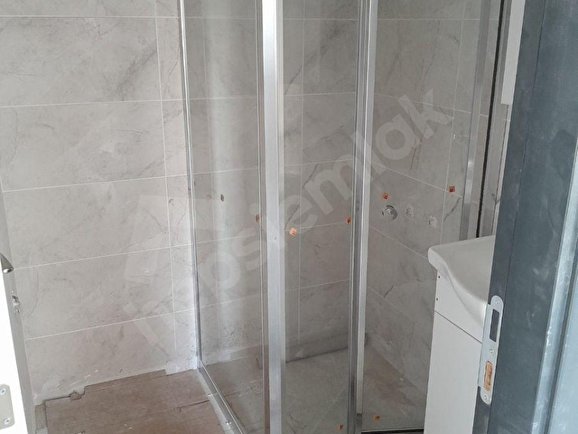 BİRLİK GAYRİMENKUL DEN ÇARKIPARE DE 2+1 İSKANLI HASARSIZ KREDİYE UYGUN EMSALSİZ DAİRE! - Görsel 3