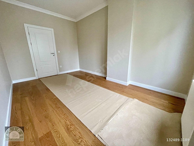 AGİOSTAN TEK YETKİLİ ÖMERPAŞA CADDESİNDE 115M2 NET 3+1 BALKONLU - Görsel 17