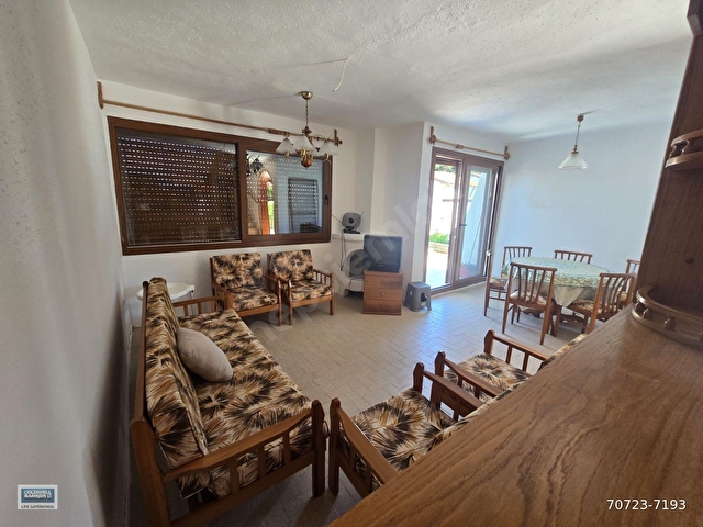 ÇEŞME DALYAN HAVACILAR SİTESİNDE KİRALIK VİLLA - Görsel 9