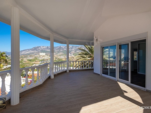 ALANYA KARGICAK’TA LÜKS 5+1 VİLLA – DENİZ & DAĞ MANZARALI – 590.000 € - Görsel 11