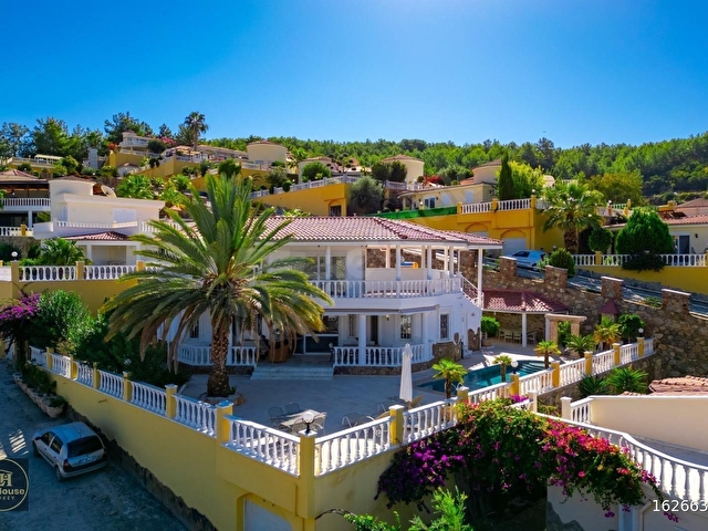 ALANYA KARGICAK’TA LÜKS 5+1 VİLLA – DENİZ & DAĞ MANZARALI – 590.000 € - Görsel 21