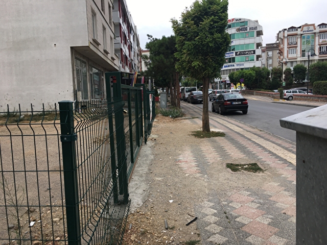 ÇAYIROVA BELEDİYESİNE  CEPE 400 M2 SATILK TCARİ ARSA - Görsel 3