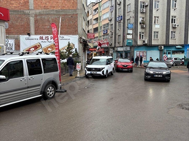 Şehrin merkezinde, her türlü alışveriş mağazacılığına uygun full yapılı ve geniş cepheli satılık dük - Görsel 11