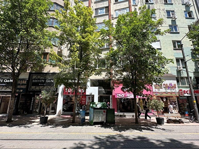 E GAYRİMENKULDEN İSMET İNÖNÜ CADDESİ DOKTORLARDA 1+1 OFİS İŞYERİ - Görsel 14