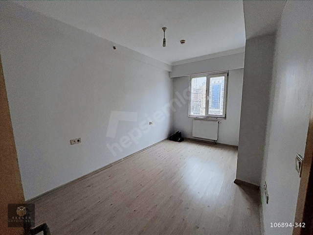 MALTEPE ZÜMRÜTEVLERDE MARMAROOM SİTESİNDE 1+1 15.KAT FERAH - Görsel 9