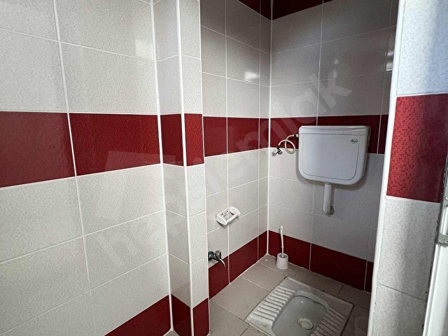 Evsus gayrimenkulden merkezi konumda kiralık iş yeri - Görsel 7