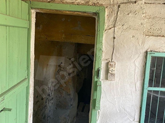 NAR KASABASINDA OTEL YAPIMINA UYGUN SATILIK ESKİ EV - Görsel 6