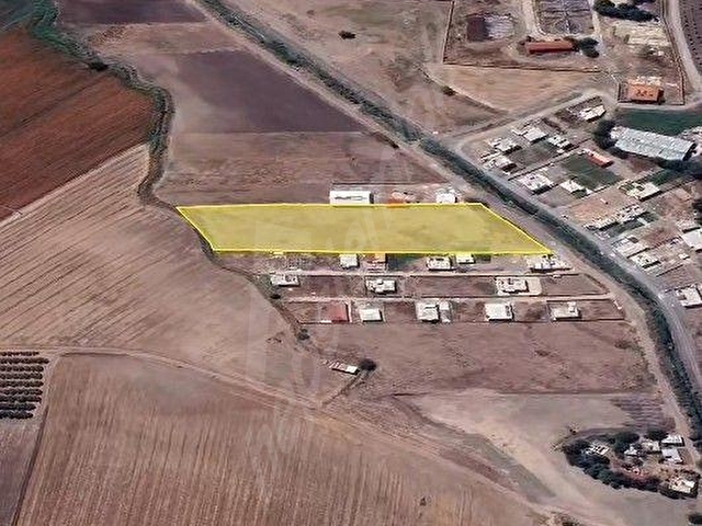 TABAKAY GAYRİMENKULDEN SATILIK OSMANİYE RIZAİYE’DE YERLEŞİMİN TAM KALBİNDE 10 DÖNÜM FIRSAT ARAZİ 💎 - Görsel 3
