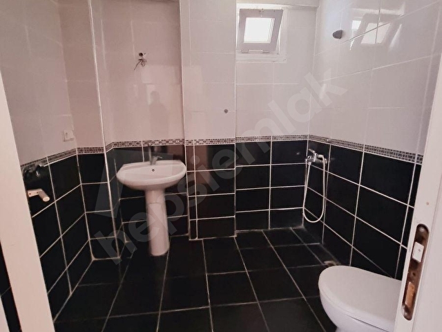 pendik merkezde işyerine kiralık daire - Görsel 8