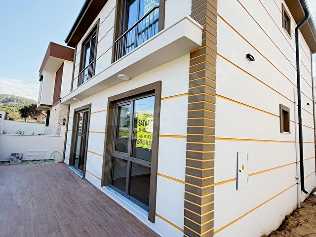 AVŞA ADASINDA DENİZE 100 mt MESAFEDE 2+1 LÜKS DAİRE - Görsel 6