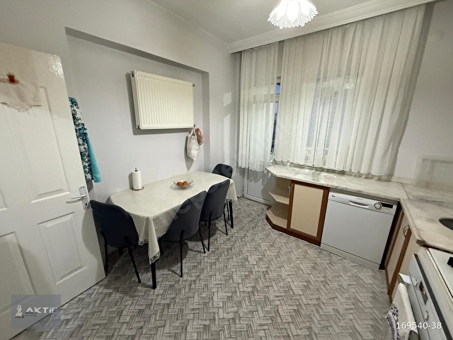 AKTİFTEN KARATAŞ MERKEZDE 3 CEPHELİ CAM BALKON KİRALIK 2+1 DAİRE - Görsel 7