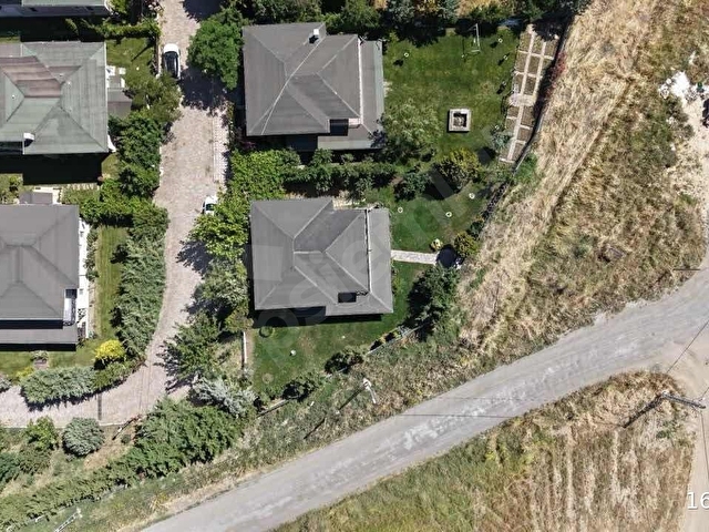 SİLİVRİ BALABANDA HAVUZLU SİTE İÇİNDE 300 m² 4+1 MÜSTAKİL VİLLA - Görsel 6