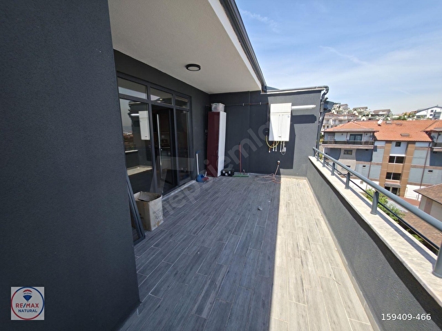 GÖLCÜK TOPÇULARDA,DENİZ MANZARALI, SİTE İÇİNDE SÜPER LÜKS DAİRE - Görsel 10