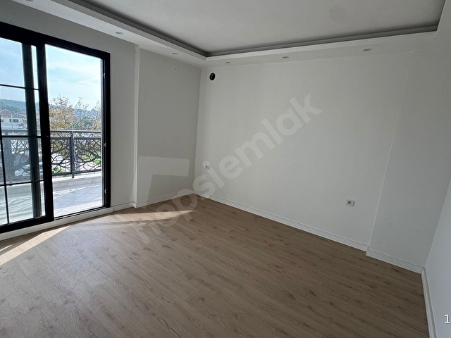 EVONA GAYRİMENKULDEN ÜÇPINARDA MODERN TASARIM SATILIK 4+1 VİLLA - Görsel 9