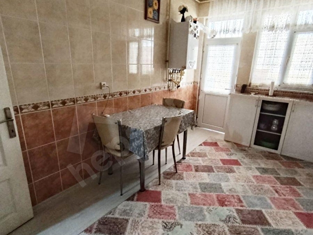 ÜNİVERSİTE MAHALLESİNDE 3+1 SATILIK EBEVEYN BANYO FIRSAT DAİRE - Görsel 19