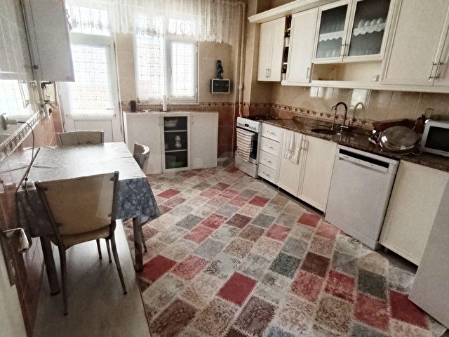 ÜNİVERSİTE MAHALLESİNDE 3+1 SATILIK EBEVEYN BANYO FIRSAT DAİRE - Görsel 15