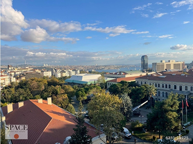 Nişantaşında Satılık Deniz Manzaralı Dubleks Daire