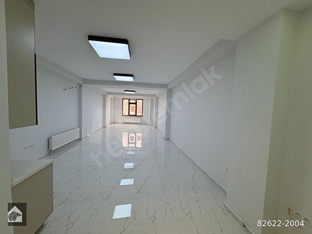 YAVUZ MAH KÖBRÜBAŞI MEVKİİNDE TEKİRA KARŞI TARAFINDA KİRALIK  85 M2 OFİSLER - Görsel 2