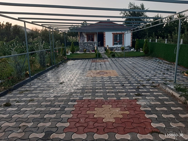 YAHYALI İSMET MAH. 800 M2 ARSA İÇİNDE 90 M2 LÜKS EV SATLIKTIR
